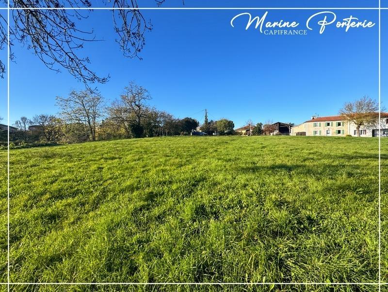 Terrain constructible - 1 170 m²