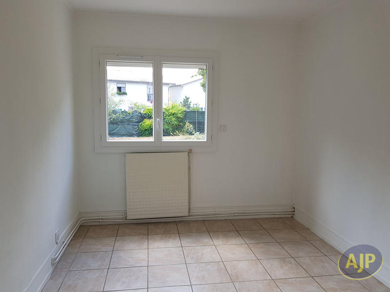 Maison - 102 m² - 4 pièces