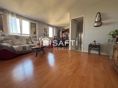 Appartement - 86 m² - 4 pièces