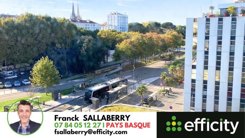 Appartement - 95 m² - 4 pièces