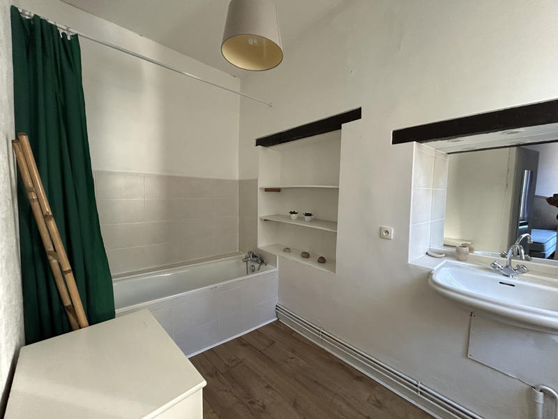 Appartement - 83 m² - 3 pièces