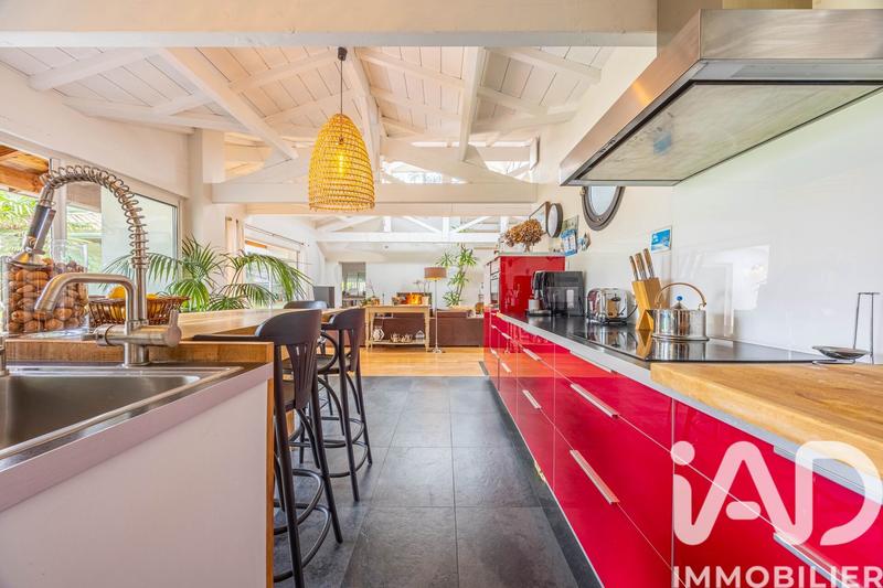 Maison de maîtres - 230 m² - 7 pièces