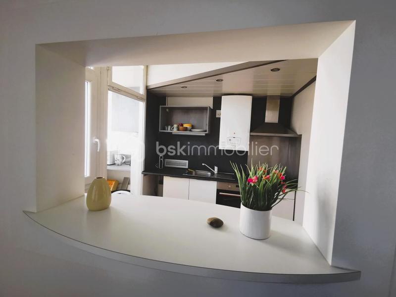 Appartement - 65 m² - 4 pièces