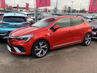 Renault Clio V E-Tech 140 - 21n R.S. Line