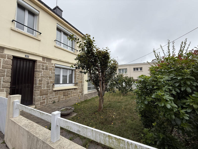 Maison traditionnelle - 121 m² - 7 pièces