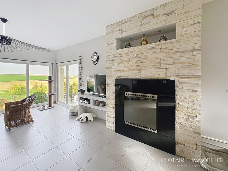 Maison - 205 m² - 5 pièces