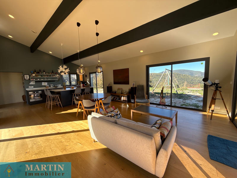 Villa - 159 m² - 5 pièces