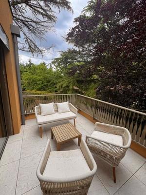 Appartement - 90 m² - 4 pièces