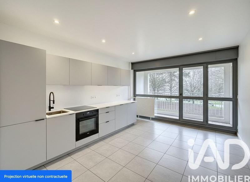 Appartement - 90 m² - 4 pièces