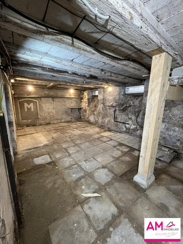 Maison - 144 m² - 4 pièces