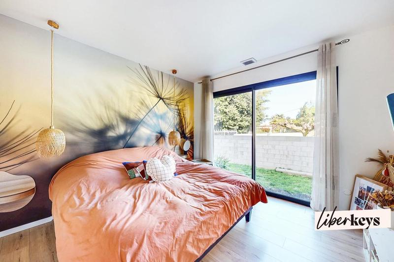 Maison - 199 m² - 6 pièces