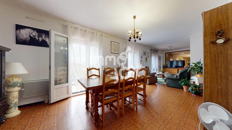 Maison - 135 m² - 6 pièces