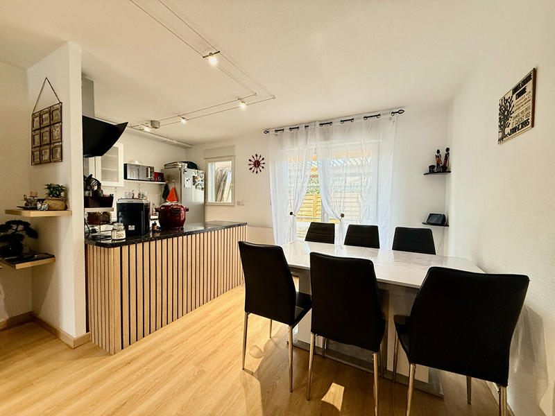 Maison - 88 m² - 5 pièces