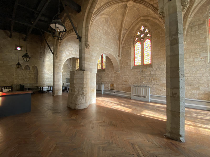 Maison de village - 718 m² - 8 pièces