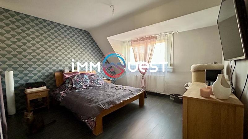 Maison - 93 m² - 4 pièces