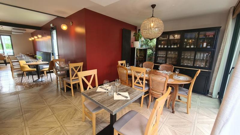 Fonds de commerce - 200 m²