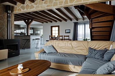 Maison - 148 m² - 7 pièces