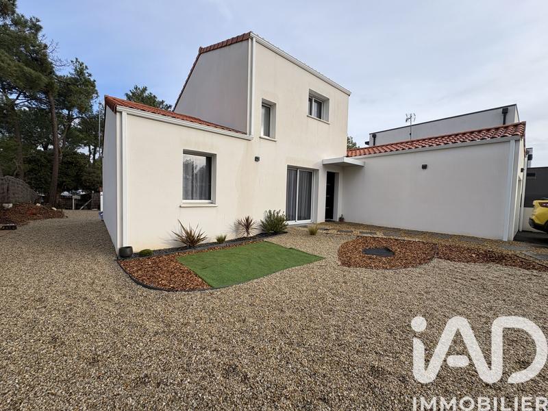 Maison - 106 m² - 5 pièces