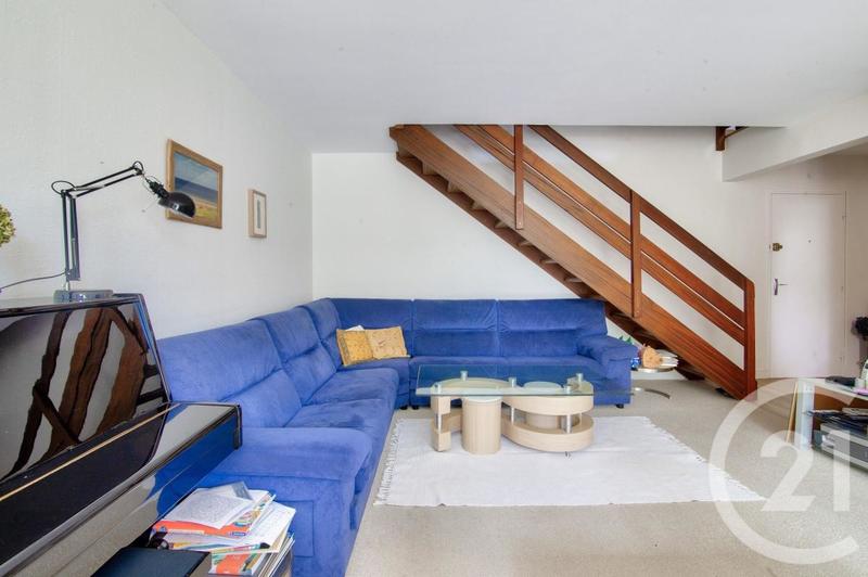 Appartement - 105 m² - 5 pièces