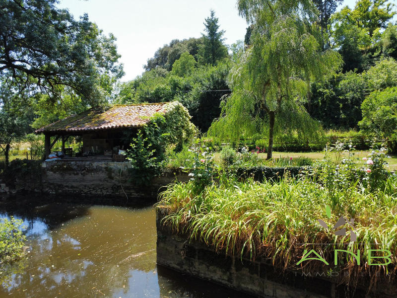 Maison ancienne - 191 m² - 5 pièces