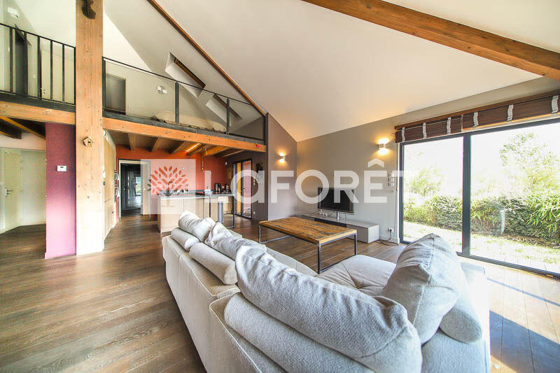 Maison - 150 m² - 5 pièces