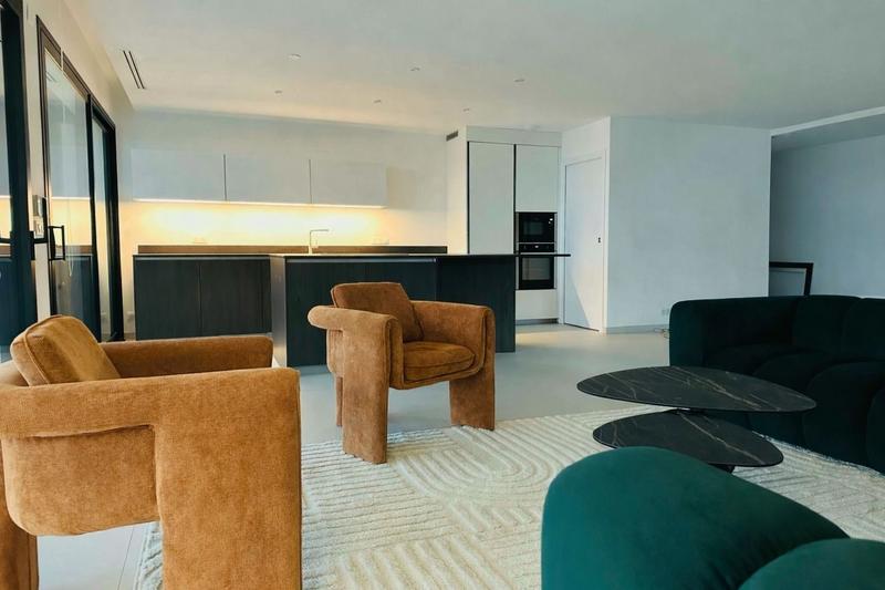 Appartement - 164 m² - 5 pièces