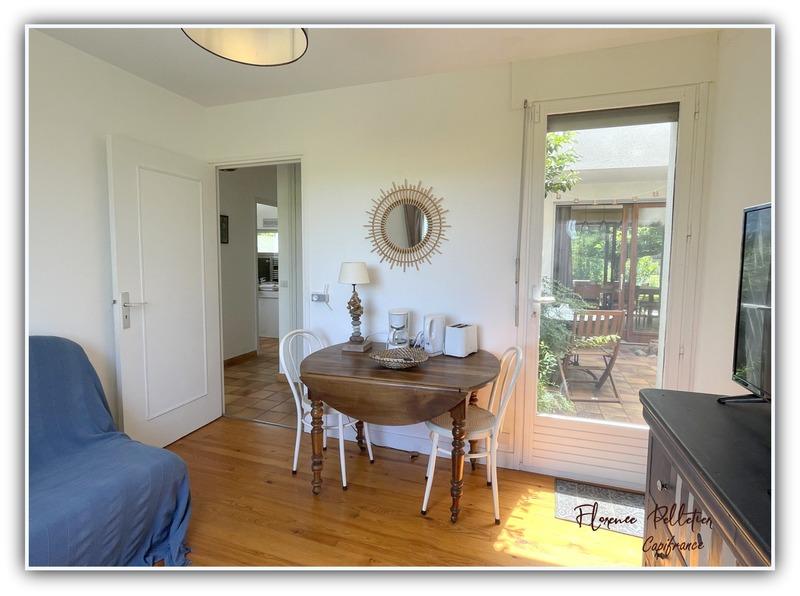 Maison - 213 m² - 8 pièces