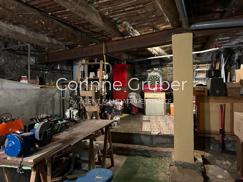 Appartement - 140 m² - 5 pièces