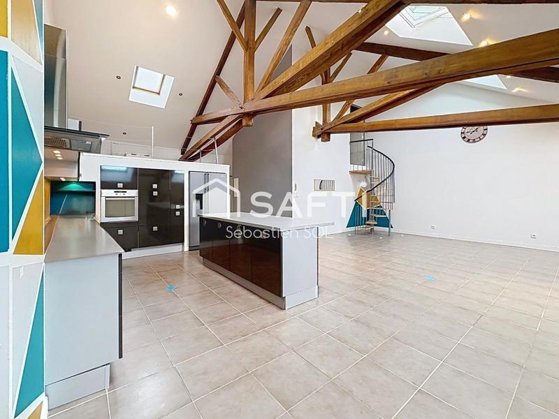 Appartement - 148 m² - 5 pièces