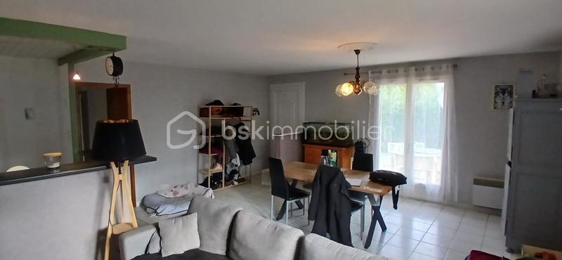 Maison - 93 m² - 4 pièces