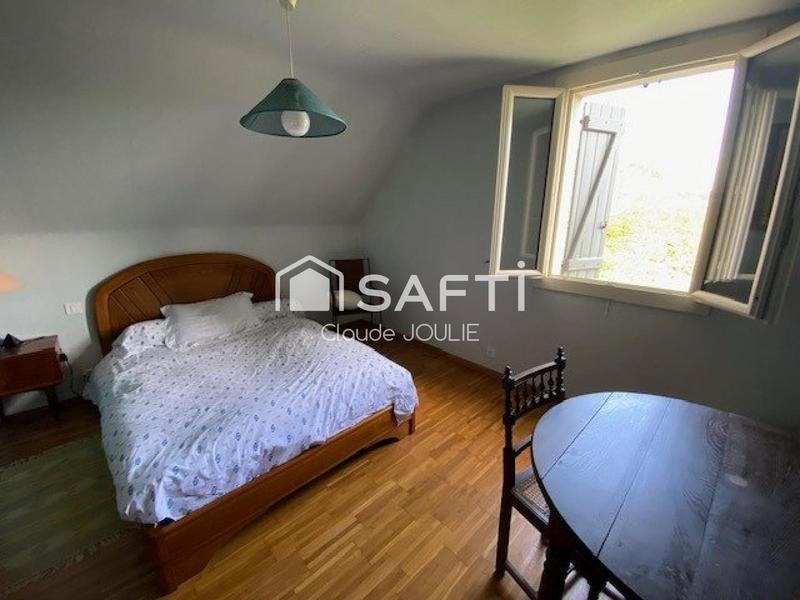 Maison - 177 m² - 5 pièces