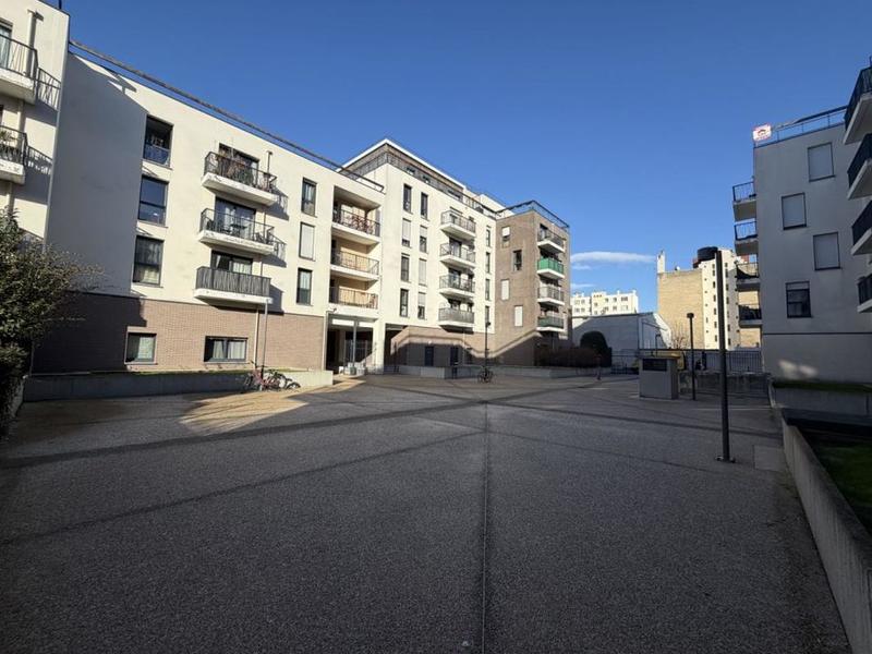 Appartement - 71 m² - 4 pièces