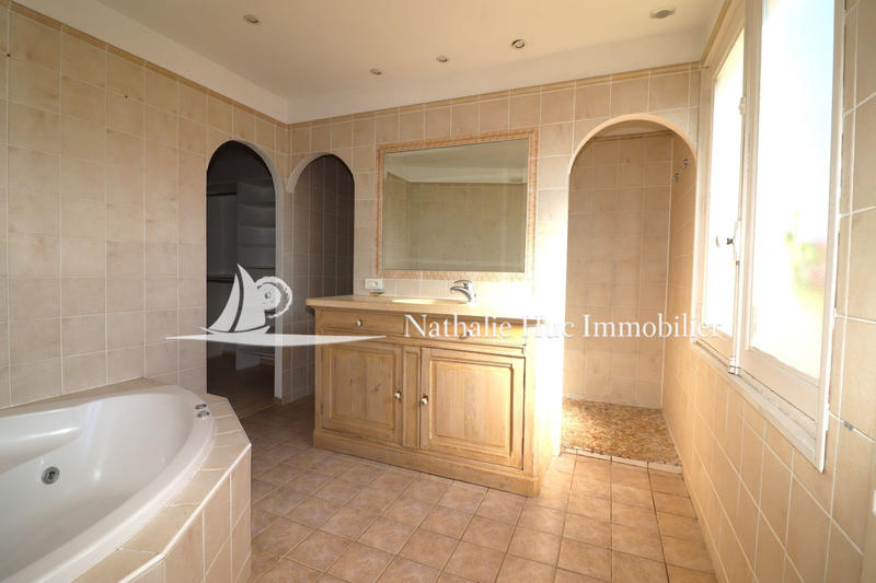 Maison - 123 m² - 4 pièces