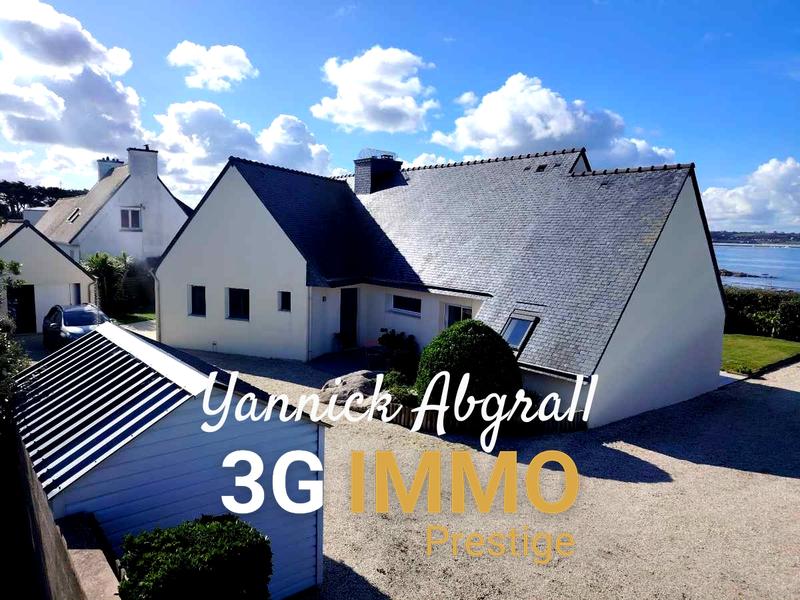 Maison - 230 m² - 10 pièces