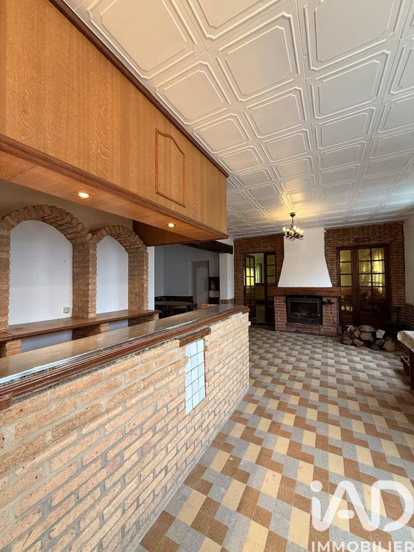 Maison - 200 m² - 10 pièces