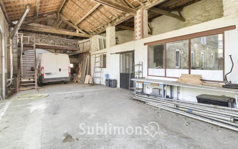 Maison bourgeoise - 230 m² - 8 pièces