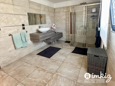 Maison - 120 m² - 5 pièces