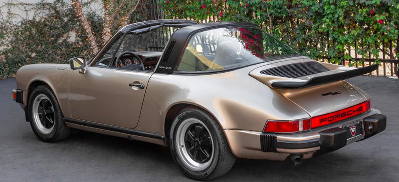 Porsche 911 Targa