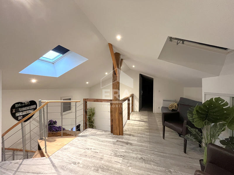 Maison - 480 m² - 14 pièces