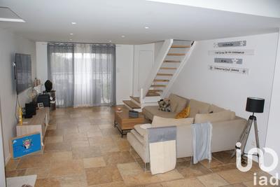 Maison - 142 m² - 8 pièces