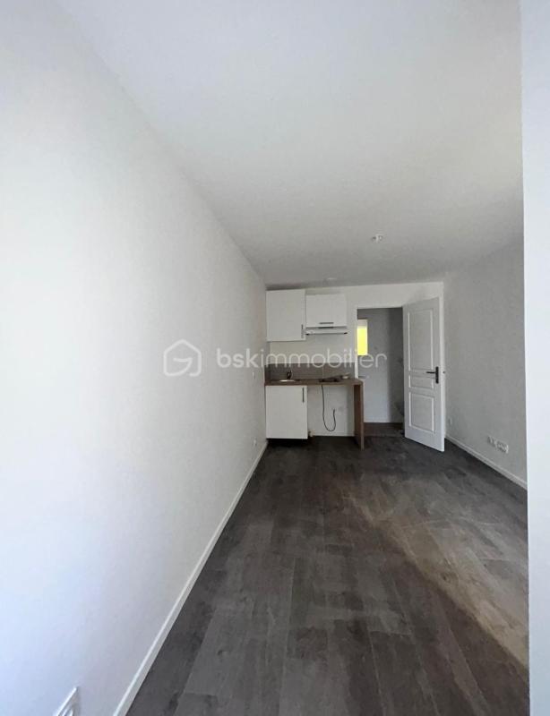 Immeuble - 209 m² - 12 pièces