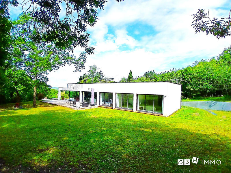 Maison contemporaine - 158 m² - 6 pièces