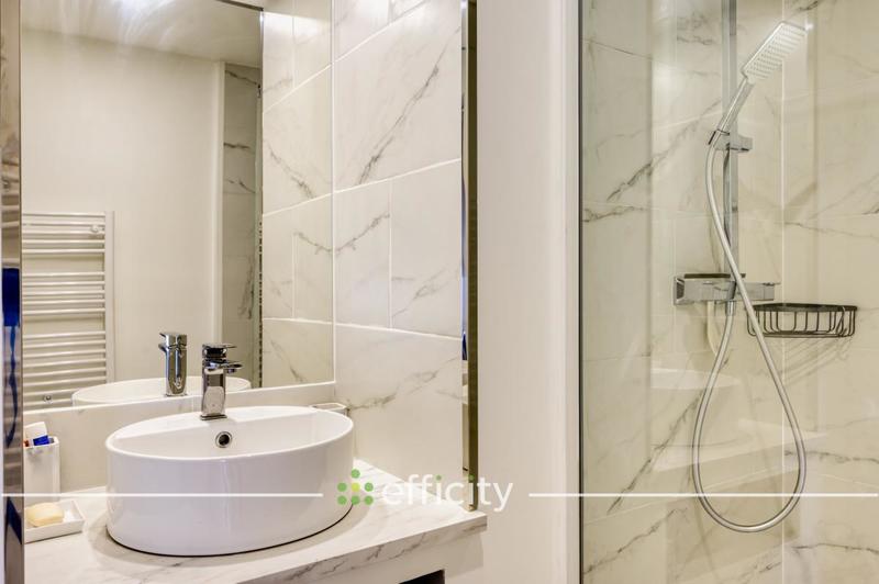 Appartement - 93 m² - 4 pièces