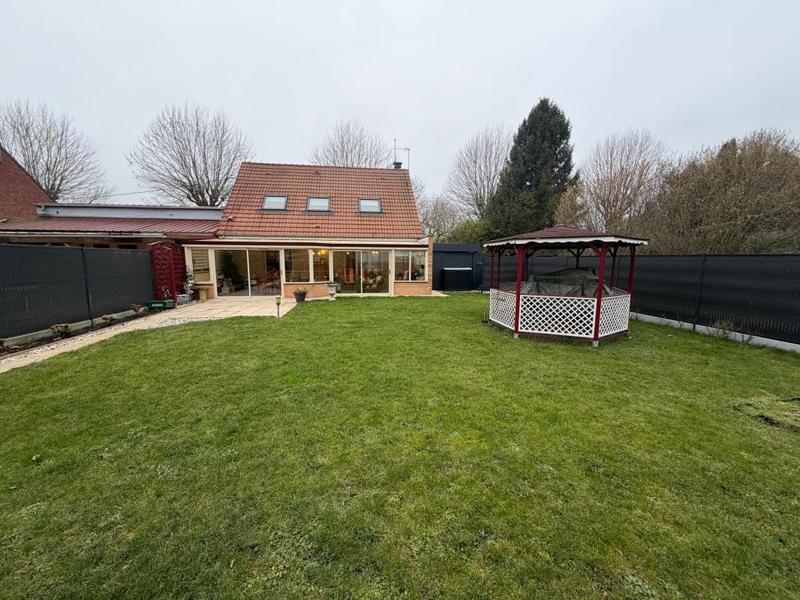 Maison - 100 m² - 4 pièces