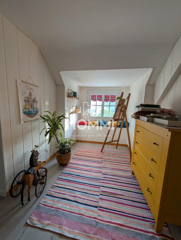 Maison - 177 m² - 6 pièces