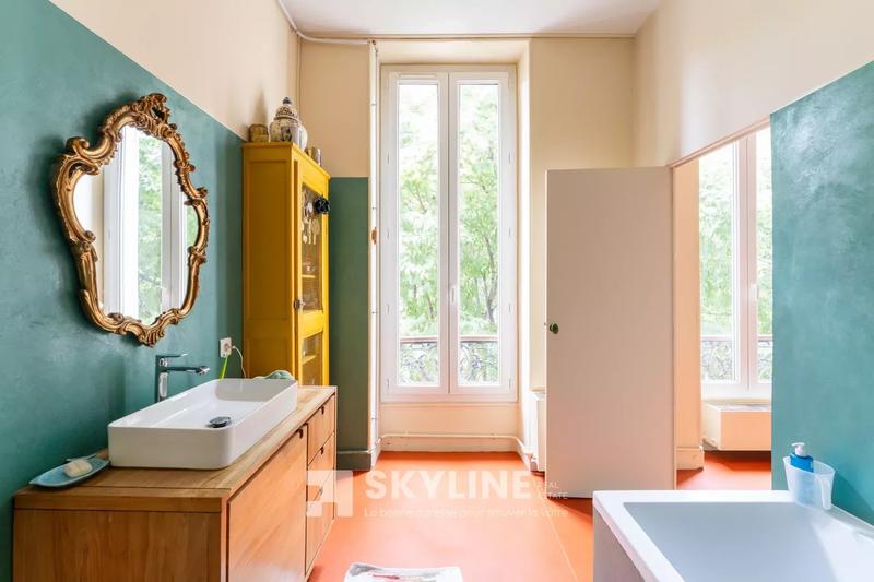 Appartement - 147 m² - 5 pièces