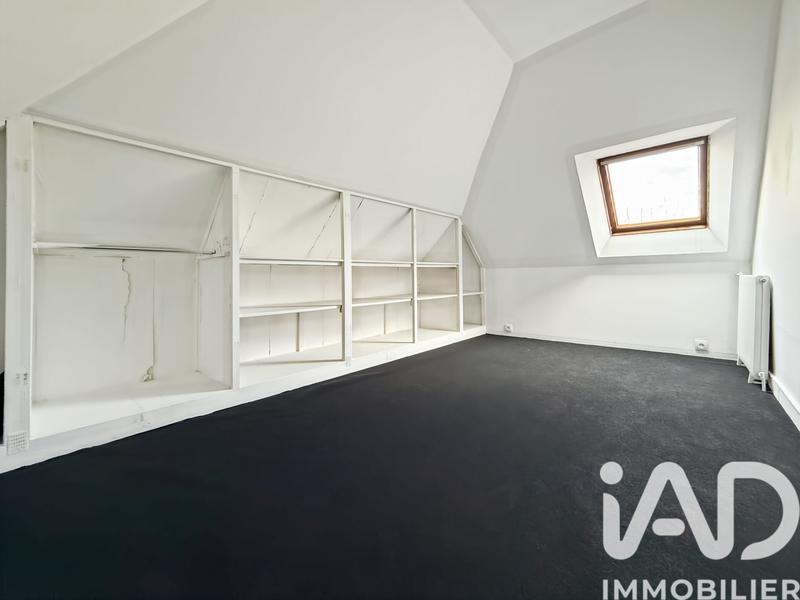 Maison - 98 m² - 5 pièces