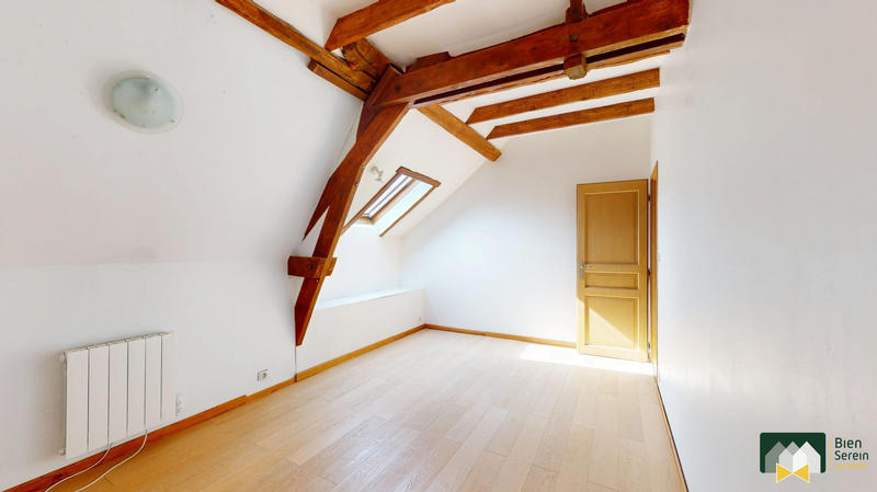 Maison - 180 m² - 6 pièces