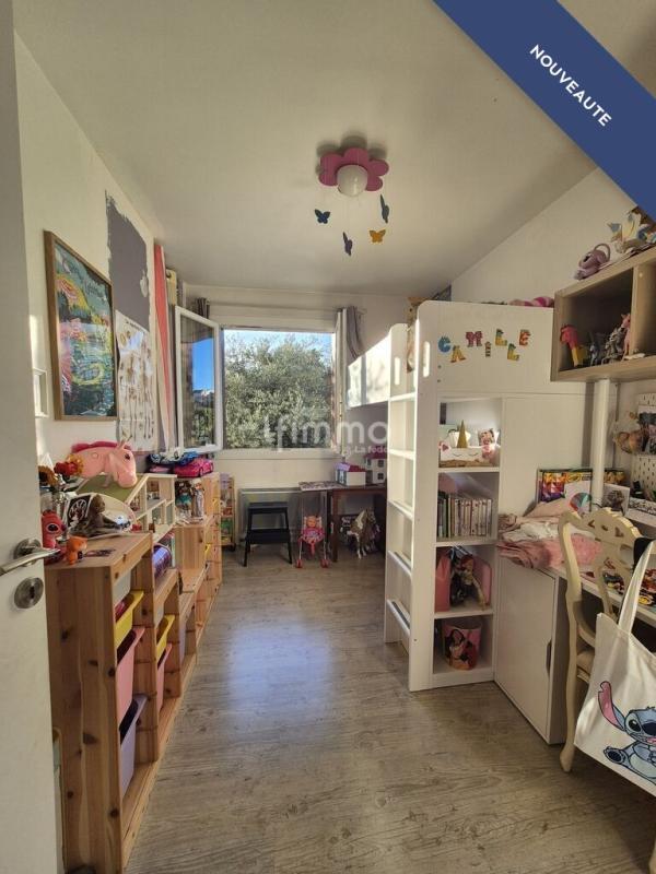 Appartement - 91 m² - 4 pièces