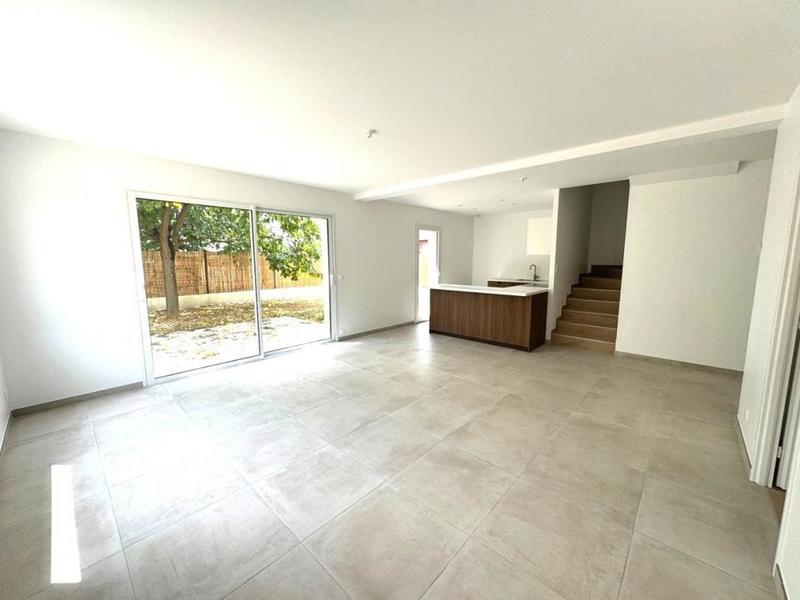 Maison - 110 m² - 6 pièces